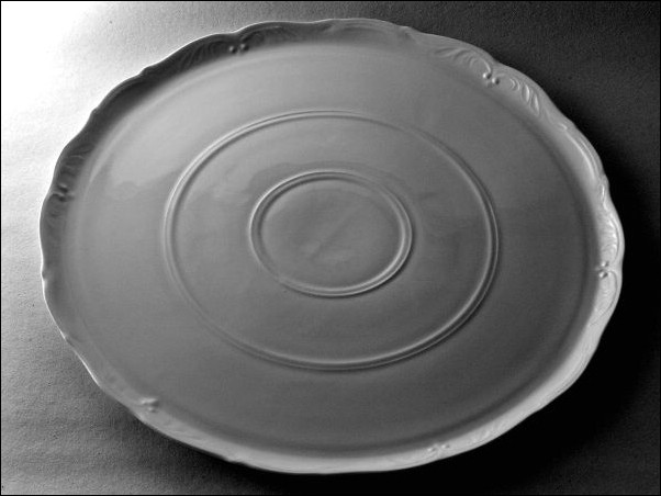 W0000MR11415 cake plate 30.JPG