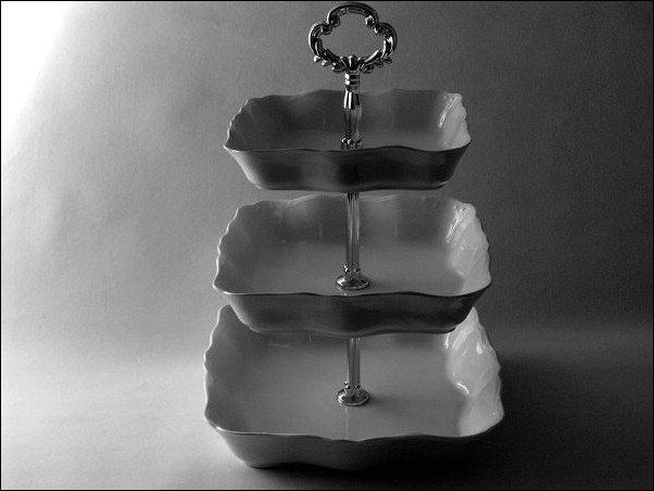 W0000MR33353 tripple square stand.JPG