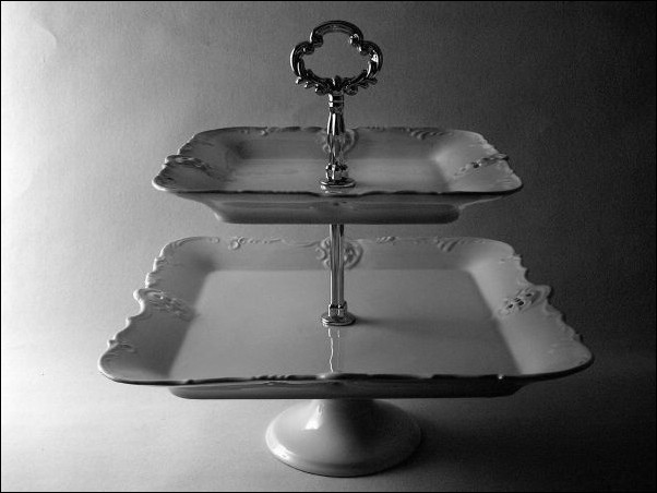 W0000MR33398 double square with a stand.JPG